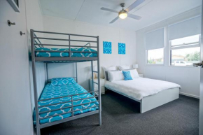 Гостиница Breakaway Moonta Bay  Север Мунта